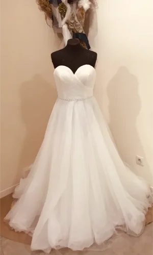 Robe de mariée bustier plissé et tulle ivoire
