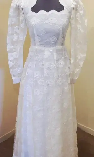 Robe de mariée manches longues