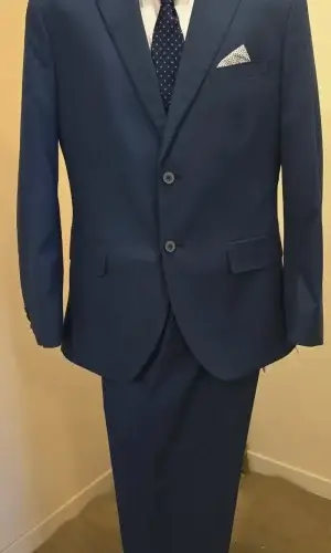 Costume Homme bleu marine