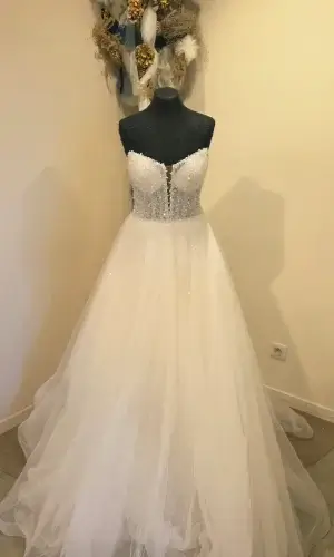 Robe de mariée bustier strass